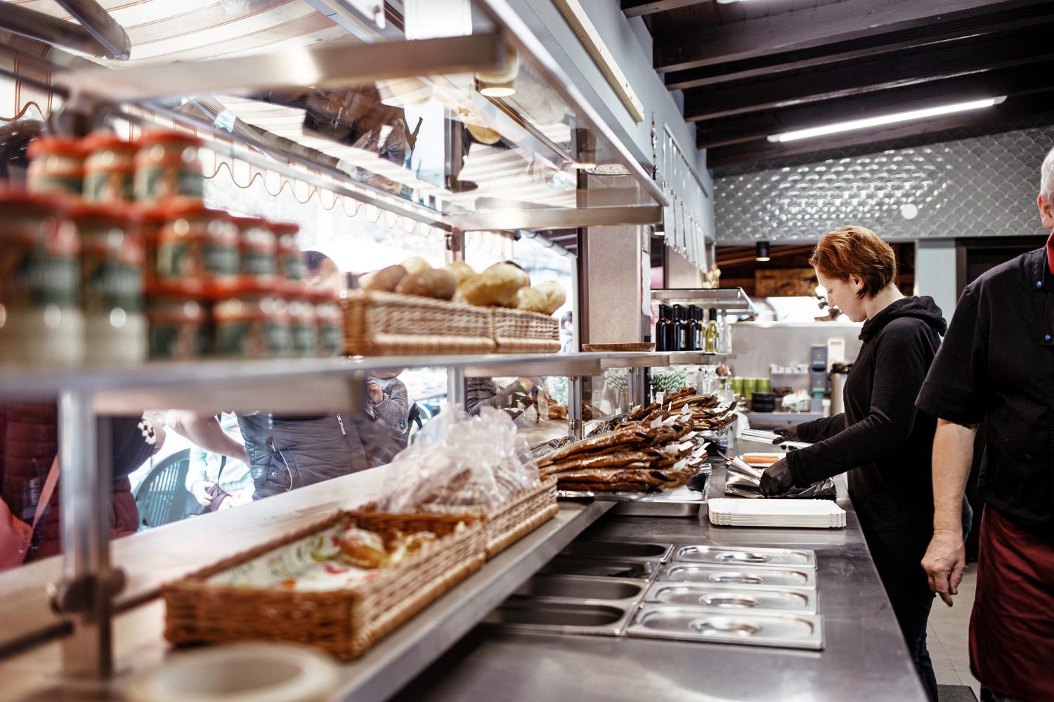 Heiner's Forellenräucherei mit Biergarten in 91278 Pottenstein